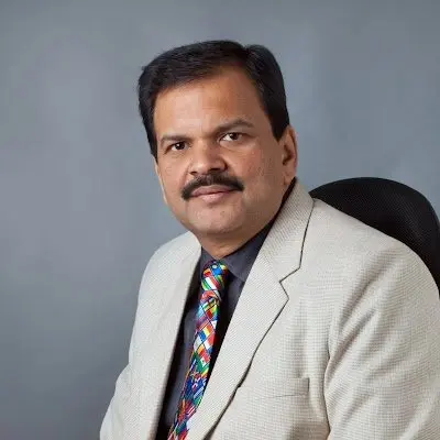 Dr. Deepak Shikarpur - IT leader and Chief Mentor at MyHostelRoom